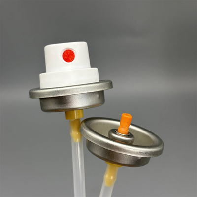 comprare All-in-One Car Foam Cleaning Valve and Brush Actuator Set fabbricazione online