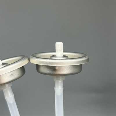 Dispenser per la pulizia del carburatore professionale per officine automobilistiche con distribuzione di precisione e design durevole