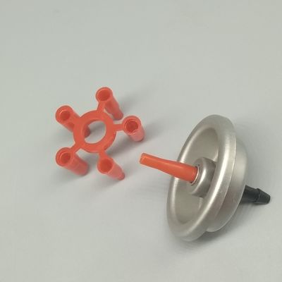 Valvola di ricarica per bombole di gas butano utilizzate in accendini da cucina e multiuso