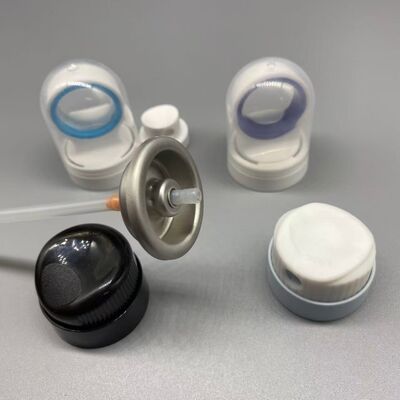 Valvola di spruzzo per protezione solare con controllo di flusso di precisione per una progettazione uniforme e a prova di perdite